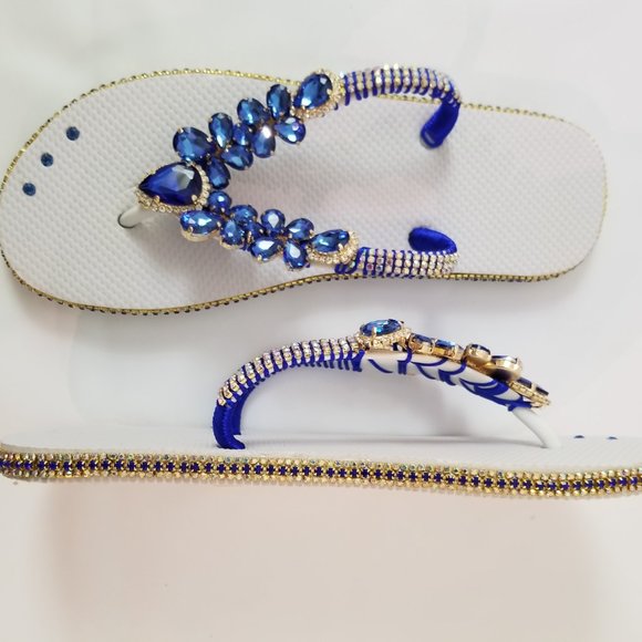 Luxury flip flops with crystals and rhinestones..White and Blue - Picture 9 of 16